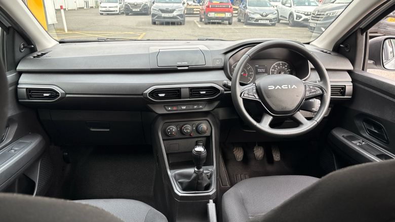 Dacia Jogger 1.0 TCe Essential 5dr Petrol Estate